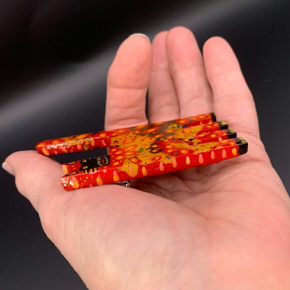 Mark Soppeland Hissing Cat Brooch Artsy Colorful OOAK Big Funky '90's J210 - Picture 4 of 7